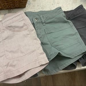 Kuhl hiking shorts size 0 3 pairs